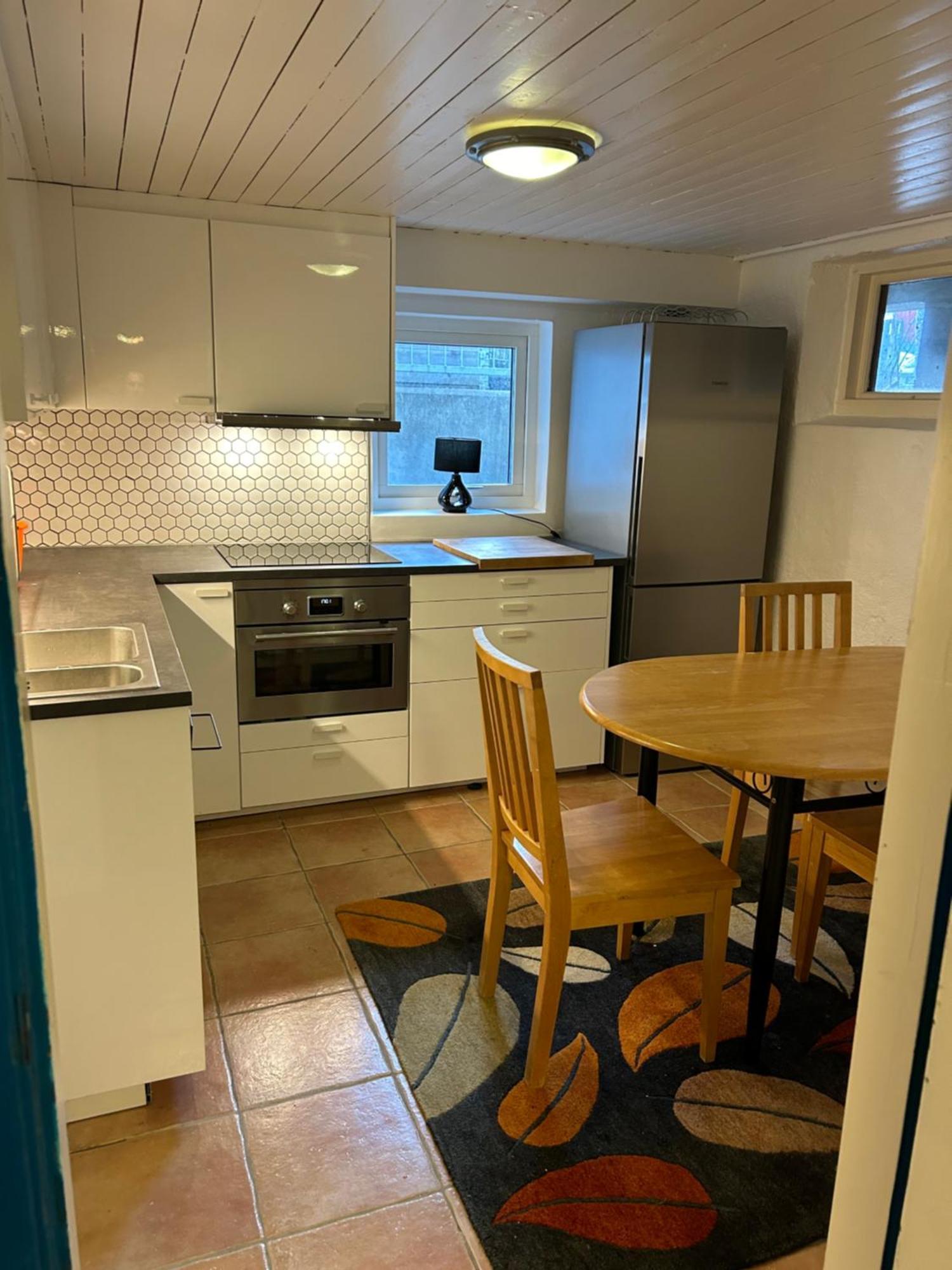 Kaellarlaegenhet Floragatan Apartamento Halmstad Exterior foto